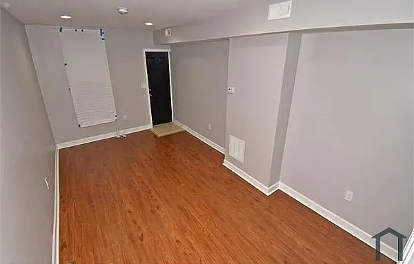 2 bed, 1200 sqft, $1,450 — Photo 4