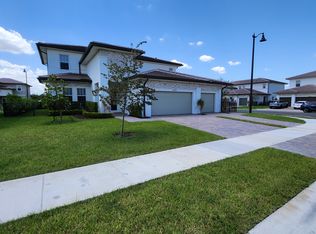 12332 SW 44th St, Fort Lauderdale, FL 33330