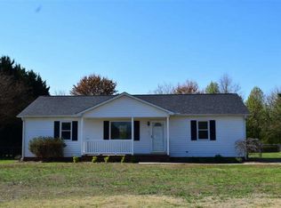 110 Evergreen St, Boiling Springs, SC 29316