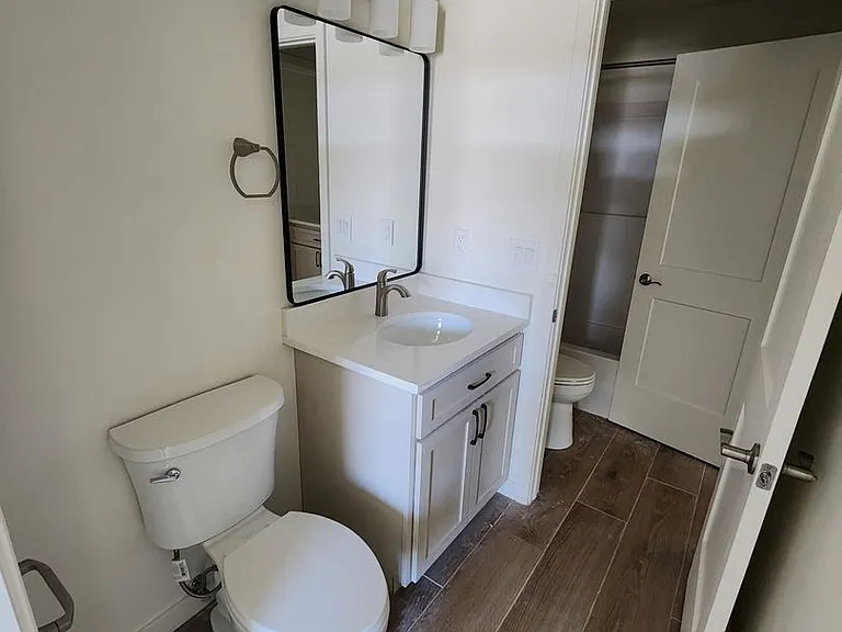 1301 Jefferson Ave — Photo 11