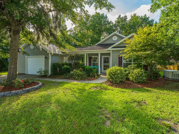 110 Pacolet St, Summerville, SC 29485