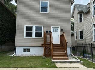 5926 S Parnell Ave, Chicago, IL 60621