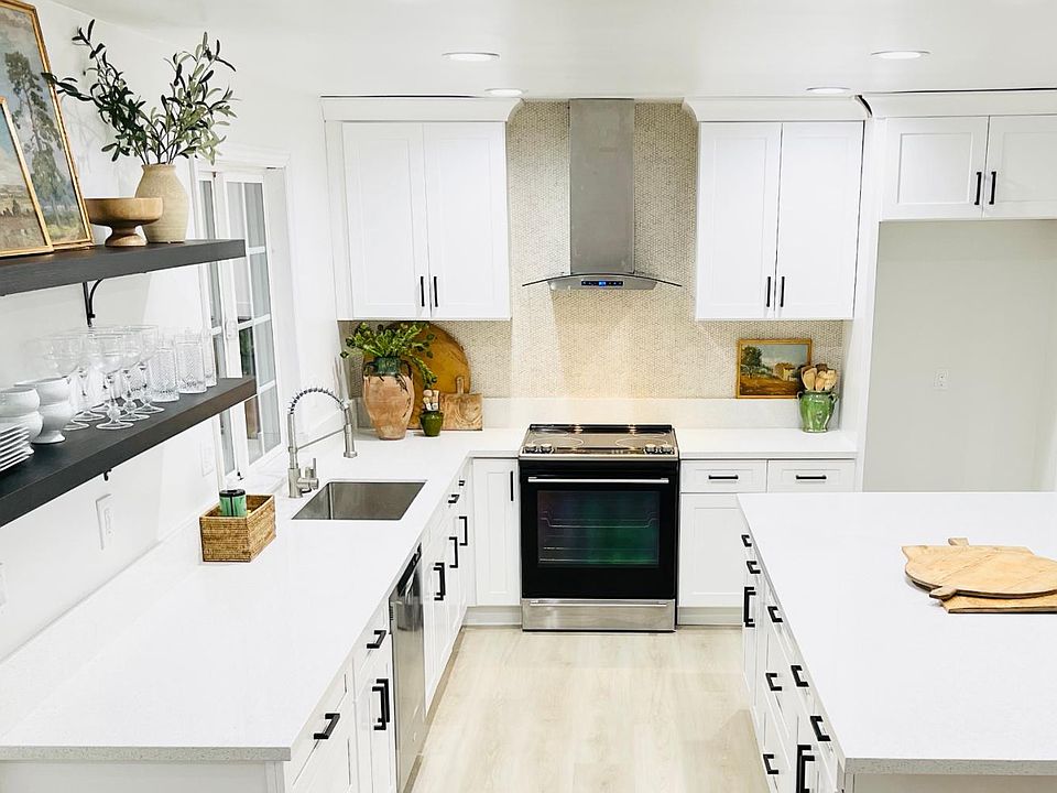 1st image of 8272 Niland Way