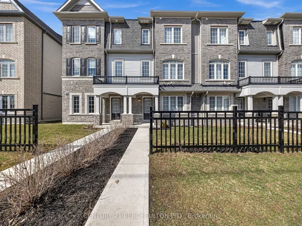 23 Honey Crisp Ln, Clarington, ON L1C 7H7