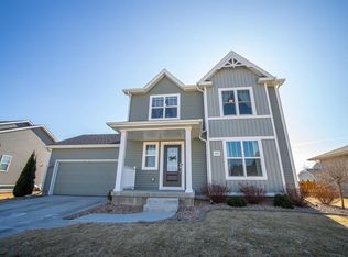 829 Tamarack Ln, Sun Prairie, WI 53590