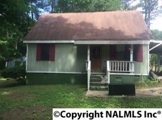 184 Faulkner Cir, Albertville, AL 35950