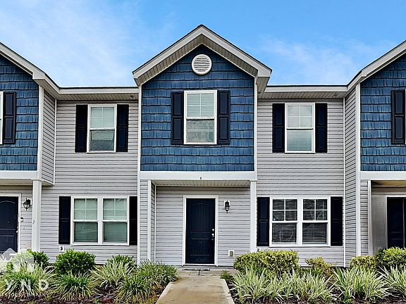 2nd image of 9 Cardinal Ct