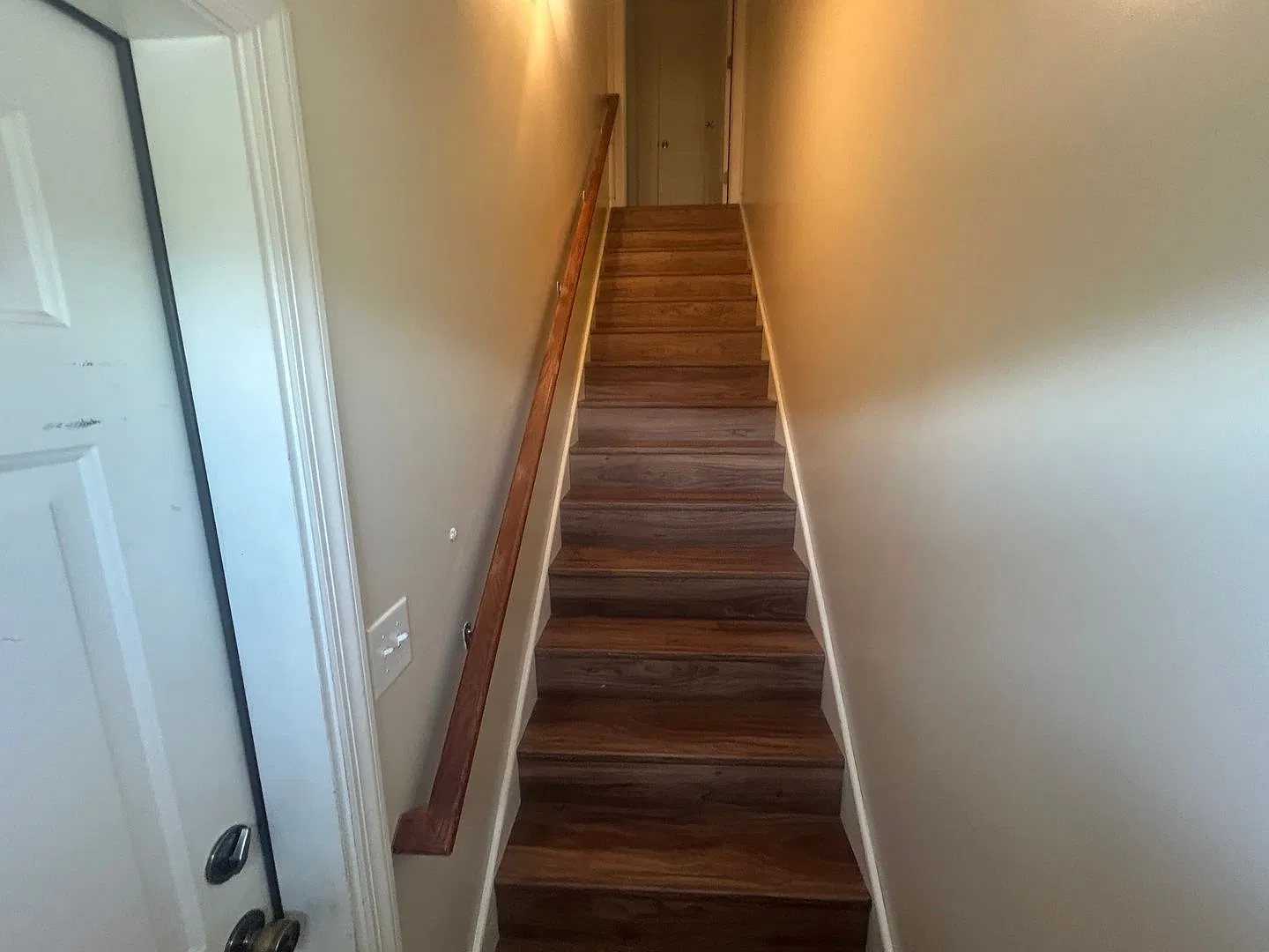 3 Bedroom, 3.5 Bathroom Townhome - Close to Med Center - Available 11/02/2026 — Photo 2