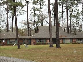 2nd image of 101 Marilyn Dr