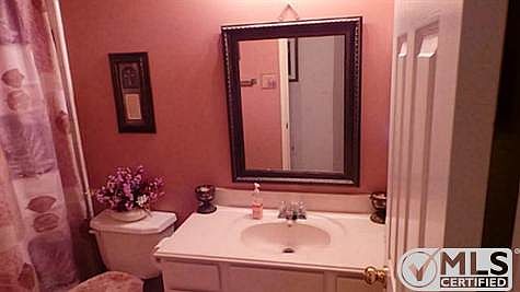 3rd image of 5628 Buttercup Ln
