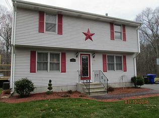 136 Estrell Dr, Riverside, RI 02915