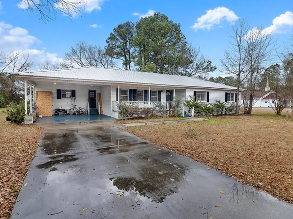 110 Deliverance Dr, Eutawville, SC 29048