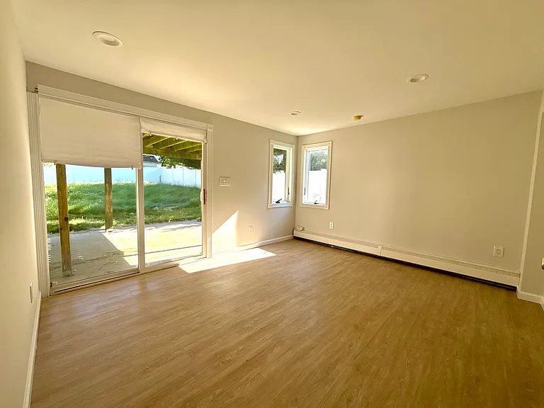 12 Wesleyan Rd #2 — Photo 22