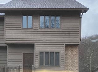 209 Aaron Smith Dr, Bridgeport, WV 26330