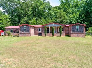 2250 Grey Ridge Rd, Maryville, TN 37801