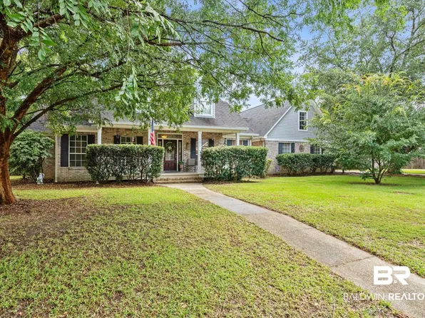 9874 Sommerset Dr, Daphne, AL 36526