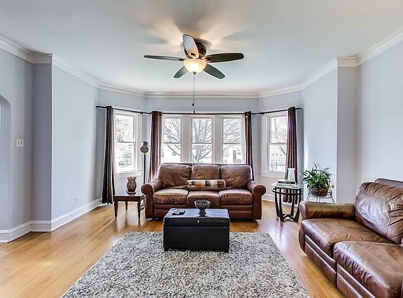 2nd image of 6916 W Dickens Ave
