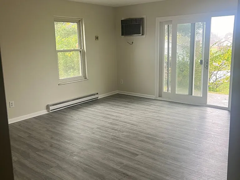 712 Green Feather Ct — Photo 6