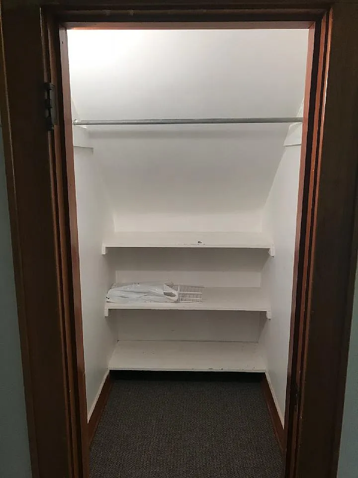 2 bed, 800 sqft, $1,400 — Photo 4