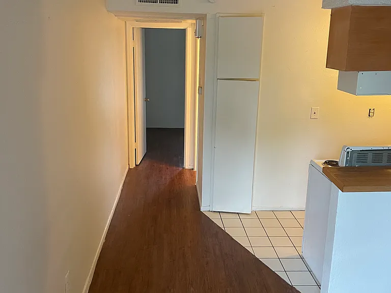 706 Denson Dr #203 — Photo 4