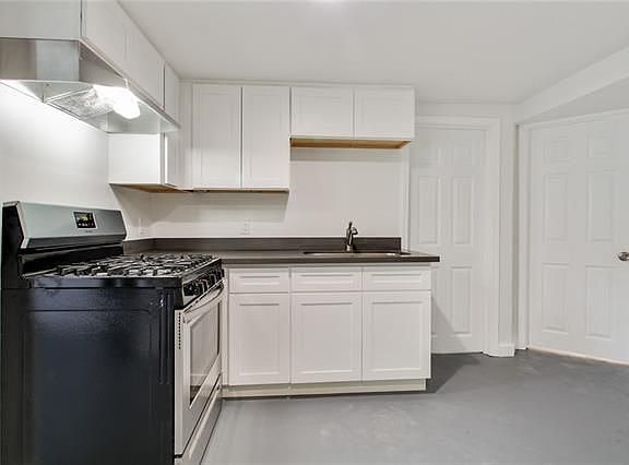 5th image of 2030 S Salcedo St #2030