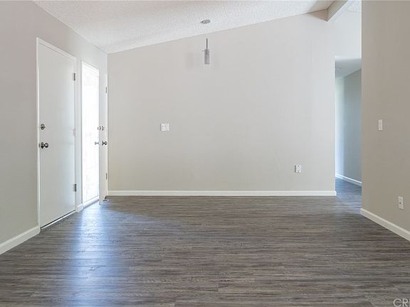 5th image of 28485 Winterdale Dr