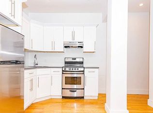 72 Maujer St #1M, Brooklyn, NY 11206
