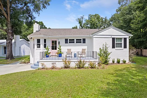 1126 Pleasant Pines Rd Photo 1