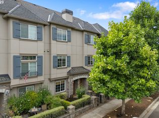 29043 SW Costa Cir W, Wilsonville, OR