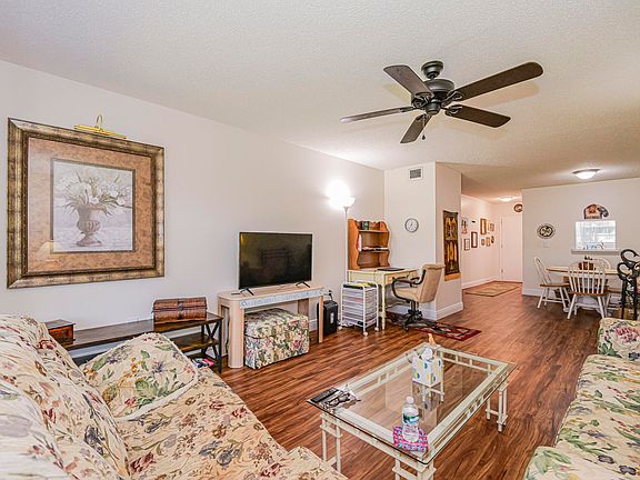 3rd image of 2800 Indian River Boulevard #4r