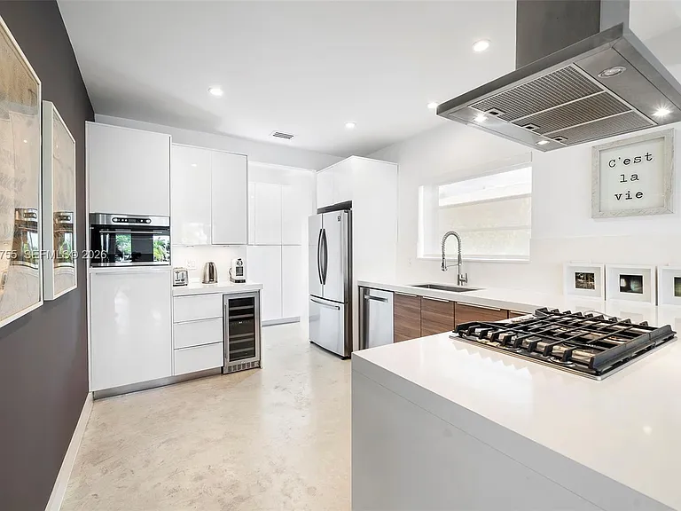365 N Shore Dr — Photo 20