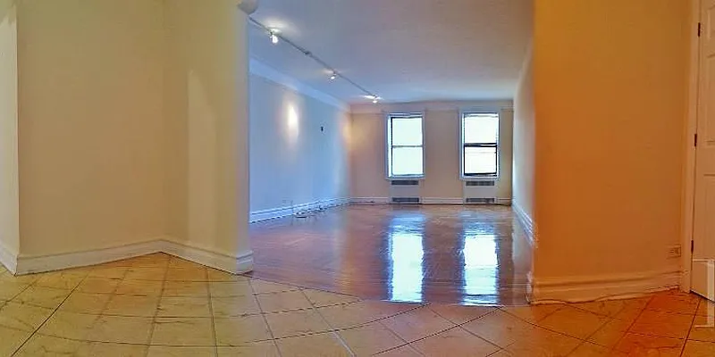 Rented by Hecht Group | media 35