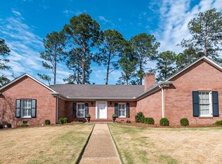 2901 Fleetwood Dr, Columbus, GA 31906