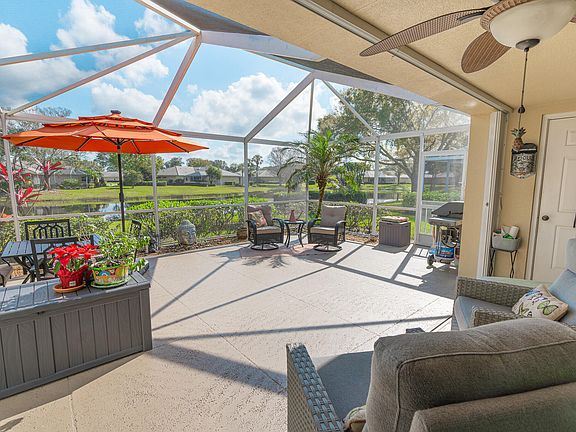 4th image of 1215 NW Sun Terrace Circle #C