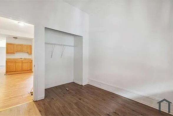 4035 Green St #1 — Photo 6