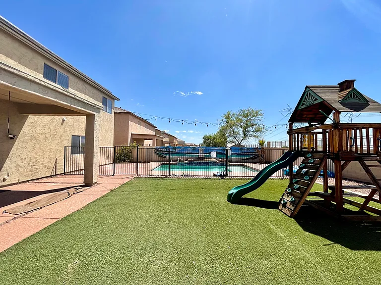 4138 N 298th Ln — Photo 36