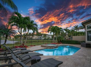 8239 Lost Creek Ln, Delray Beach, FL 33446