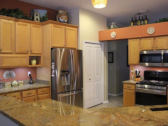 3rd image of 5947 Jaegerglen Dr