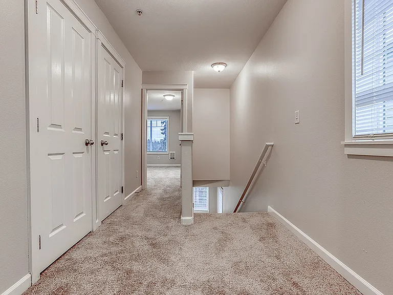 Alexander Heights — Photo 34