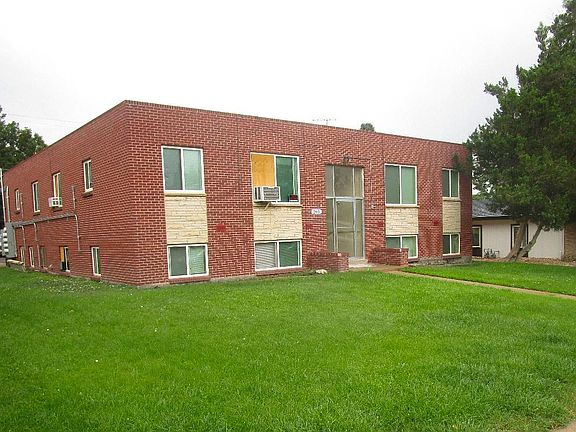 4th image of 165 Laurel St