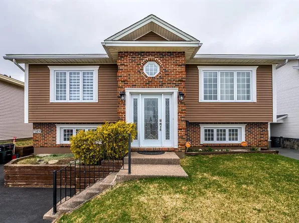 285 Frecker Drive, St. John's, NL A1E5T7