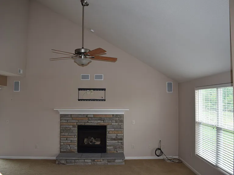 10039 Oak Trail Rd — Photo 18