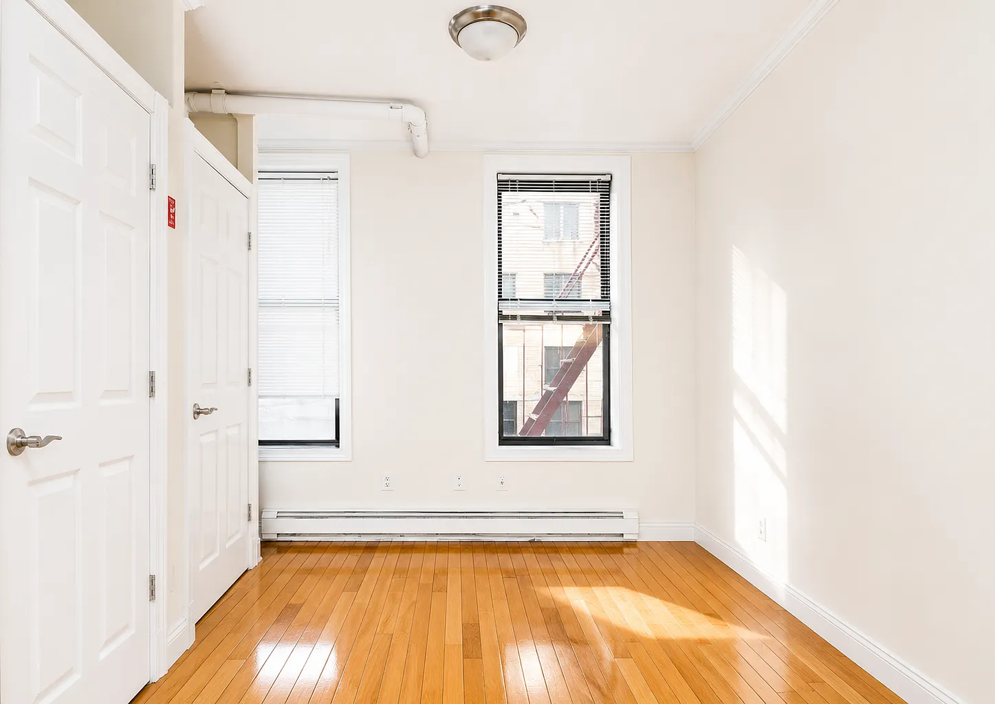44 Avenue B — Photo 2