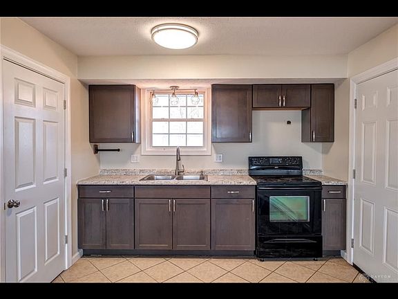 5th image of 1728 Wilbur Ave #1728