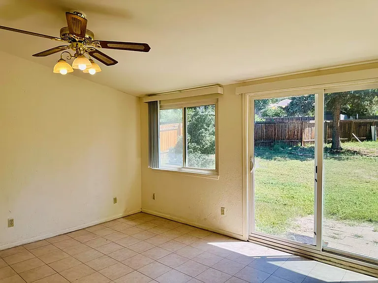 4625 N Enchanted Cir — Photo 22