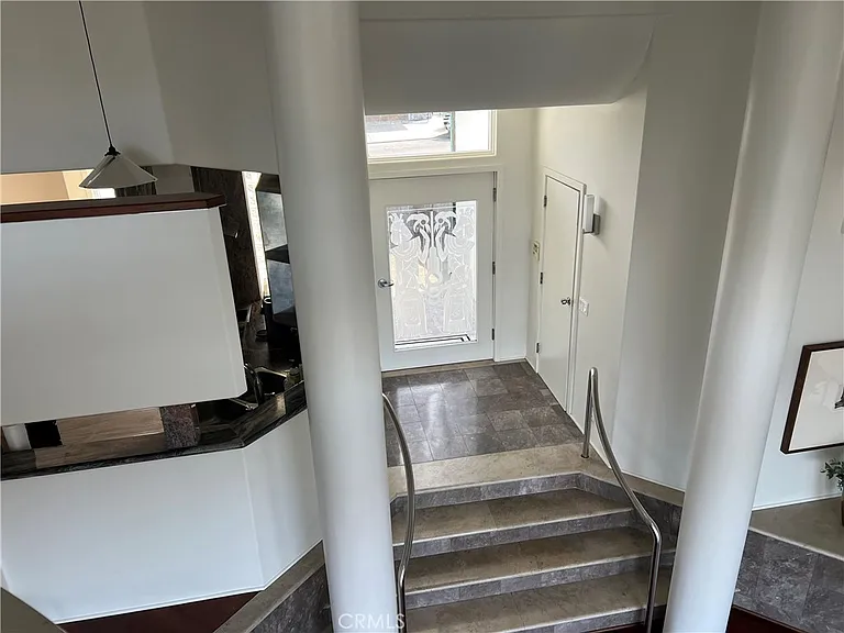 1569 Skyline Dr — Photo 14
