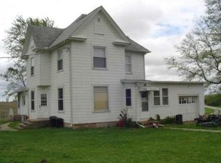 14765 W Milledgeville Rd, Polo, IL 61064