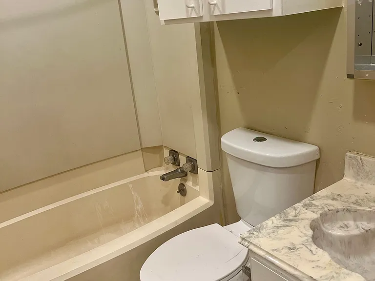 10307 Burmaster Ln #B — Photo 5