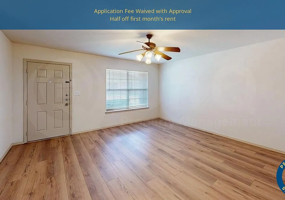 2335 N Elm St #1