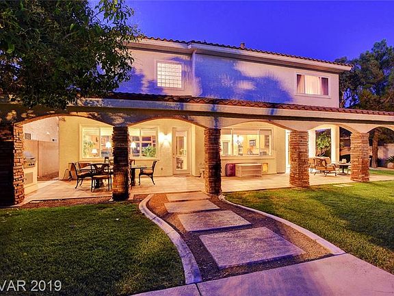 3rd image of 9695 Phoenician Ave